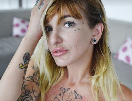 Luxes onlyfans leaked nude