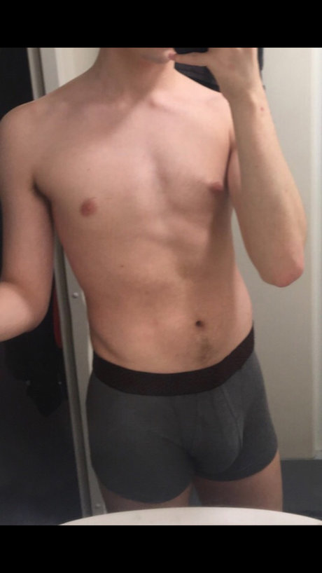 Luke Miller nude only fans leaks