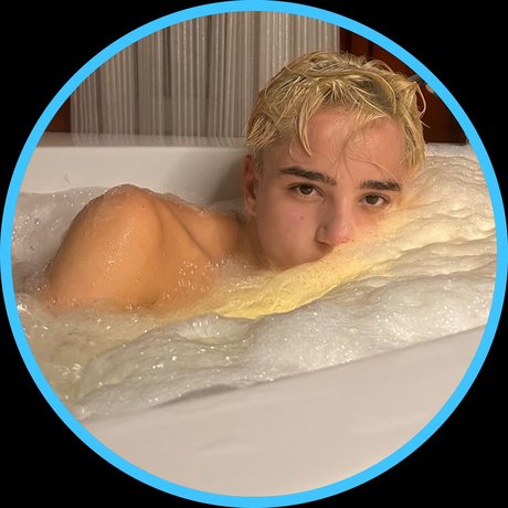 LuiskapXXX naked leaked onlyfans