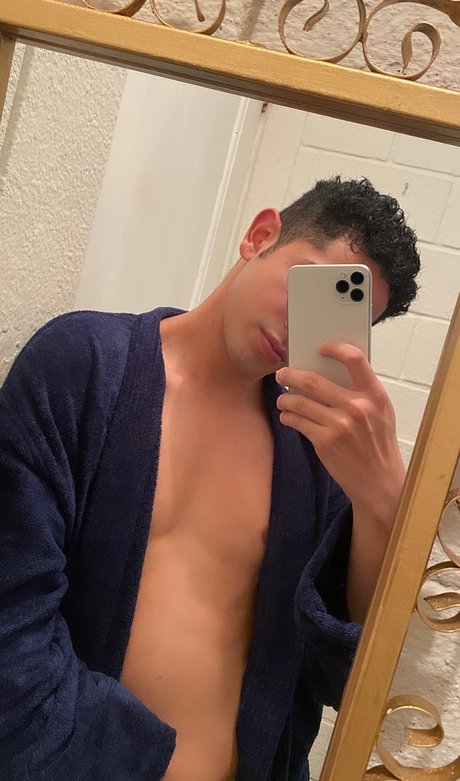 Luis G Rico onlyfans lean