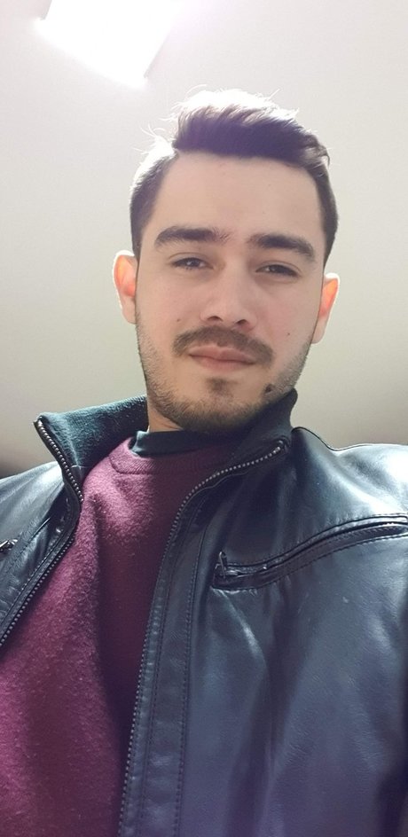 Luis cadena feet onlyfans