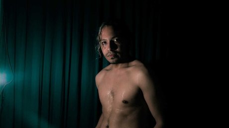 Luis Chavarin onlyfans xx