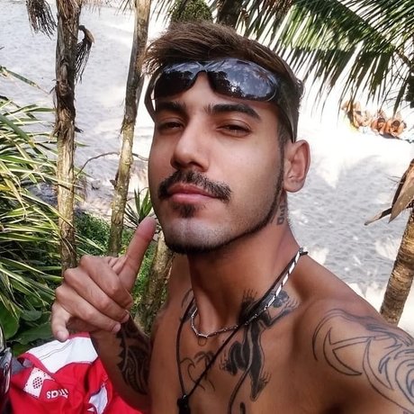 Lucianoso95 onlyfans creator