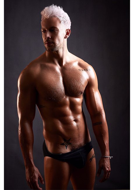 markandrew1 nude on onlyfans