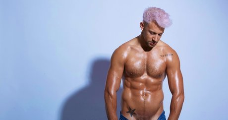 markandrew1 onlyfans sextape leak