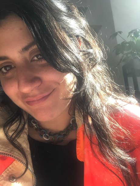 Maria Rosas onlyfans leak ass