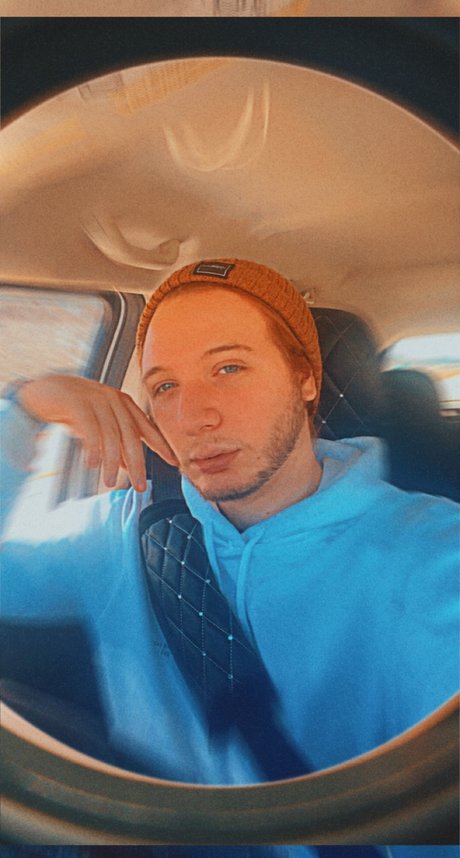 Marc Vincent strip onlyfans