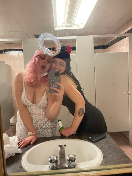 Manic Pixies onlyfans porn