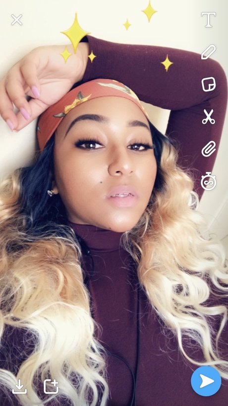 MANGO_ onlyfans topless