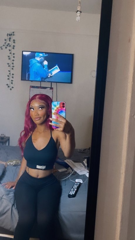 MangoD as only fans naked