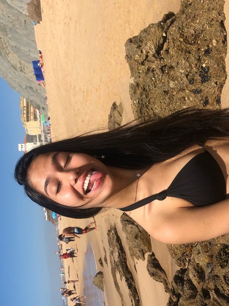 Lii onlyfans desnuda