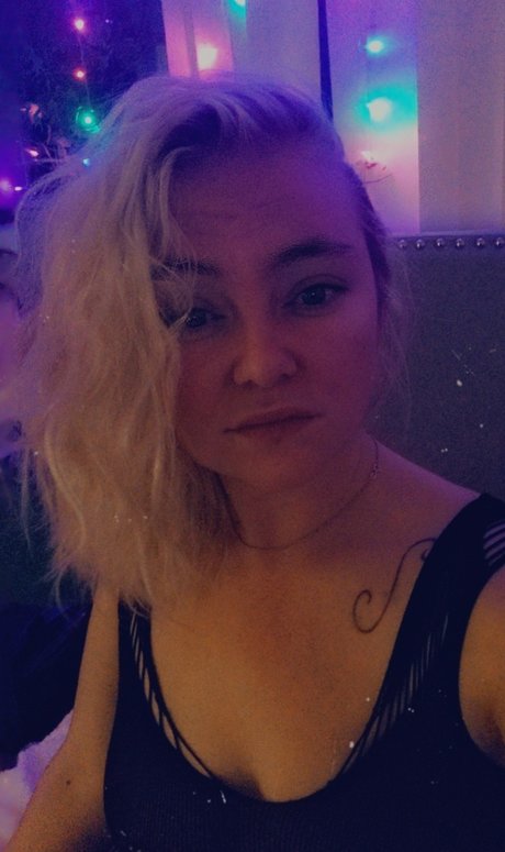 MamaBear008 onlyfans nude content