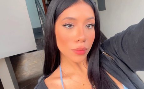 Michi_ new onlyfans leaks