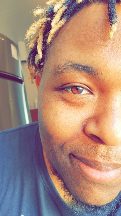 Magicstick23 onlyfans model