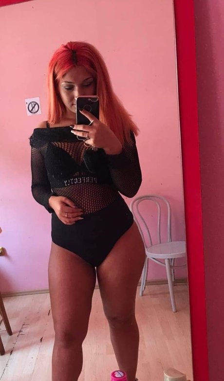 Magda Maria onlyfans posts