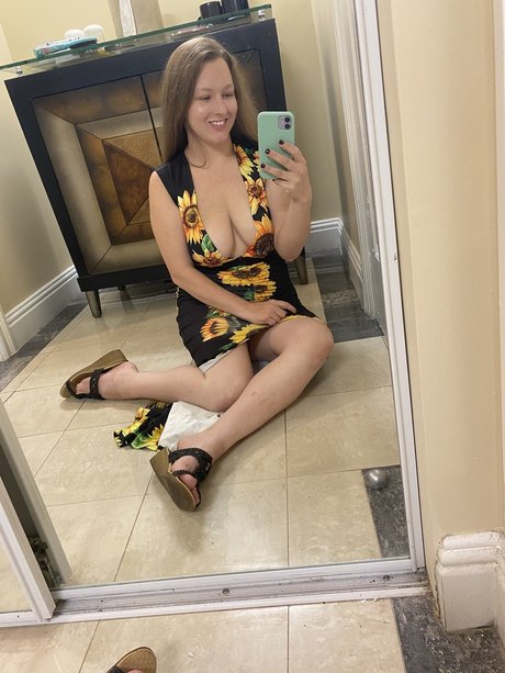 Mellissa Shepard naked on onlyfans