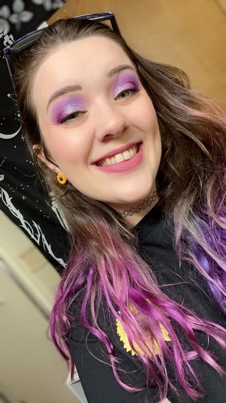 Melody Moon onlyfans naked