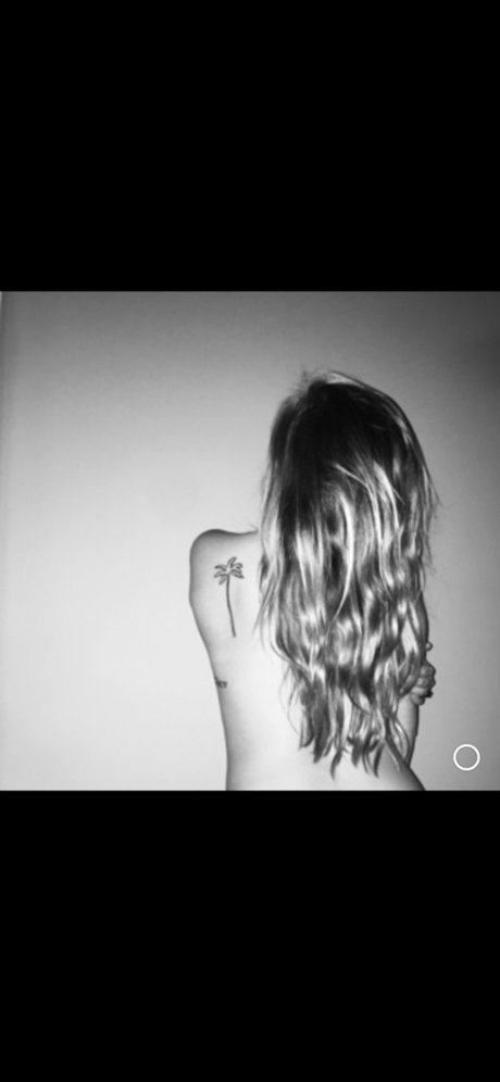 Megan Alyn_ onlyfans boobs