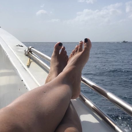 Have you met my feet yet_ leaked onlyfans xxx