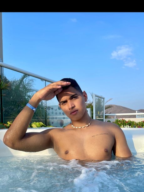 Maxblack95 onlyfans posts