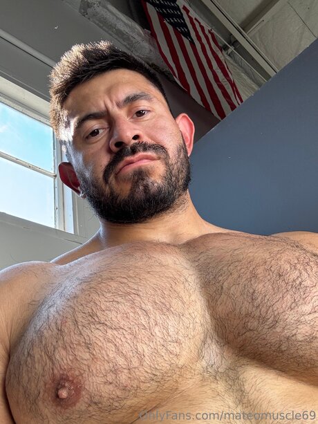 Mateo Muscle naked onlyfans leak