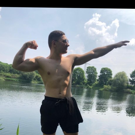 MASTERBOOMBASTIC onlyfans porn nude