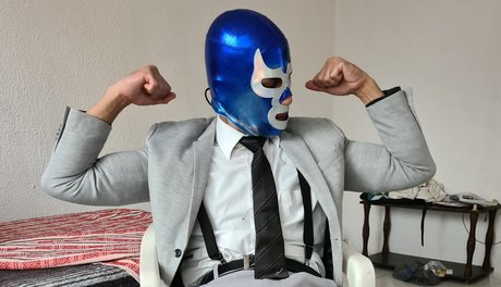 Suited Stallion semental en traje naked onlyfans leaks