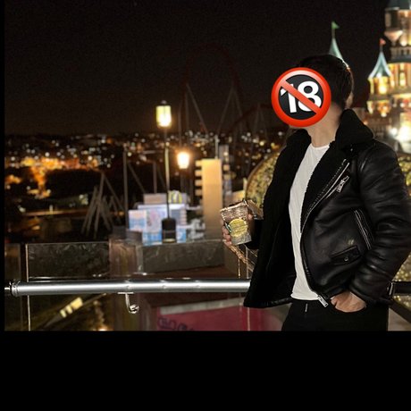 Masculin nude on onlyfans