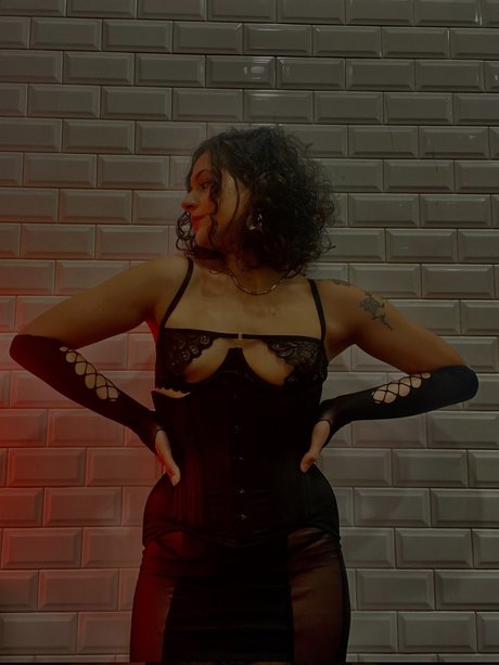 Mio onlyfans pictures