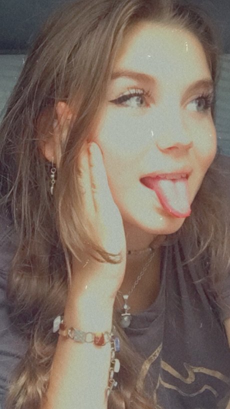 Mini MooMilk free onlyfans porn