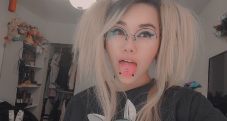 MilkyRoo leaked onlyfans sex tape