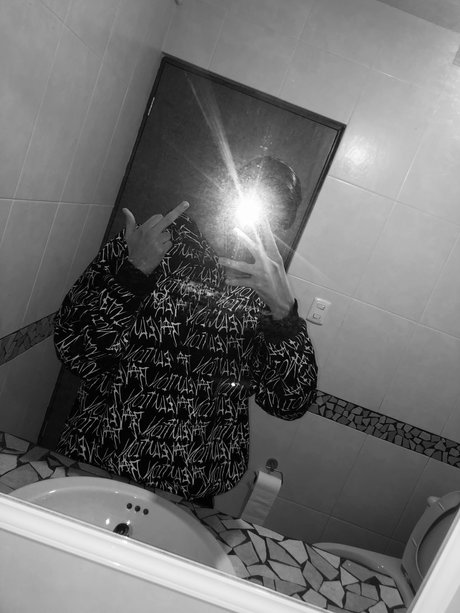 Milan Sanbra nudes onlyfans leak