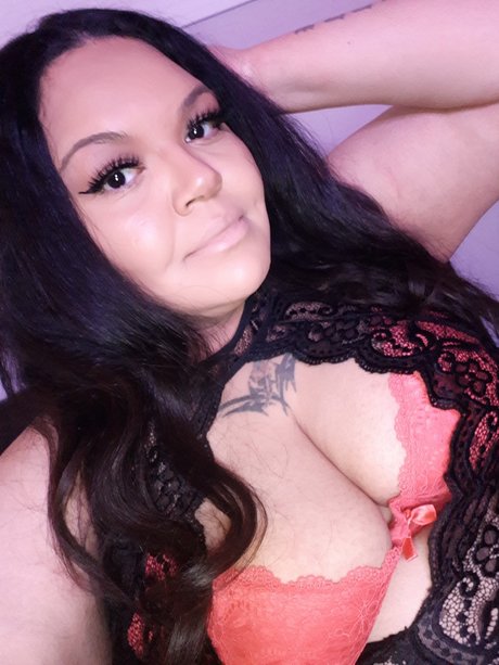 Mila BBW onlyfans free