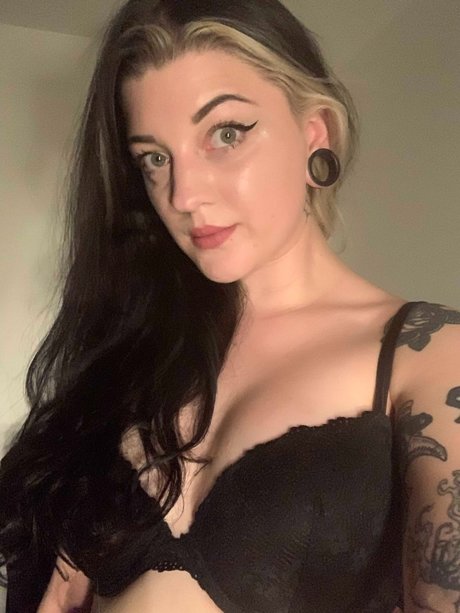 Mifty onlyfans nude pics