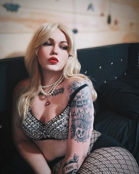 Michelle Nicole Tiley porn leaked onlyfans