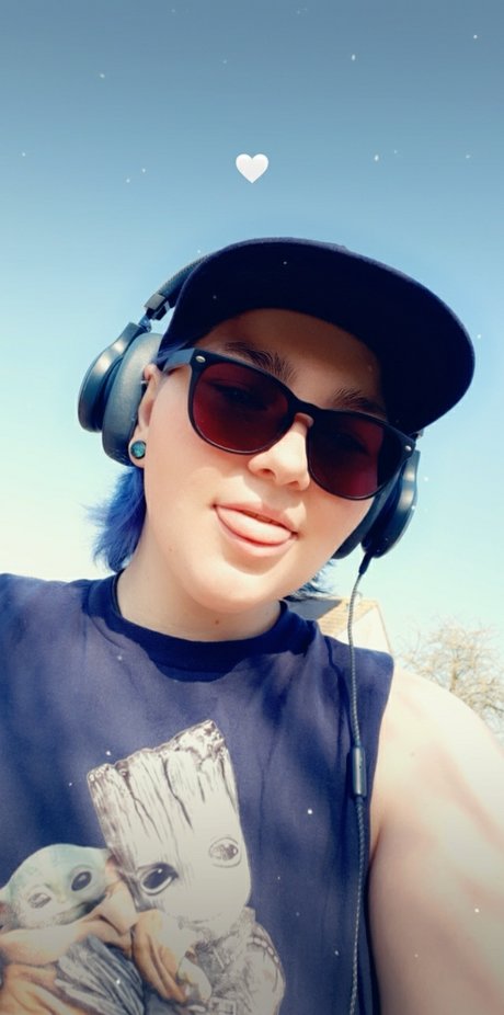 Ambrose Moose nude onlyfans porn