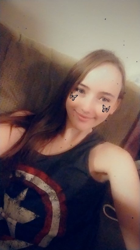 Moon Pixie onlyfans naked leak