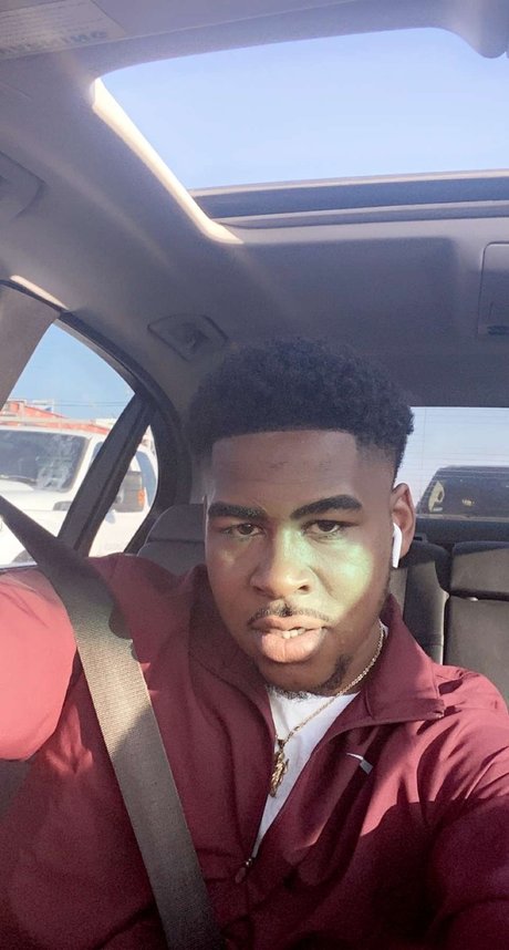 Yourboysosaay only fans.