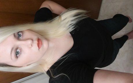 Mochii Amara nudes onlyfans leaked