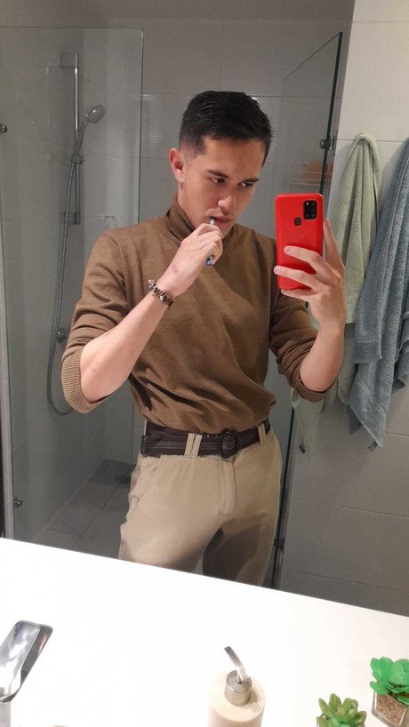 Miguel Maya onlyfans naked leaked