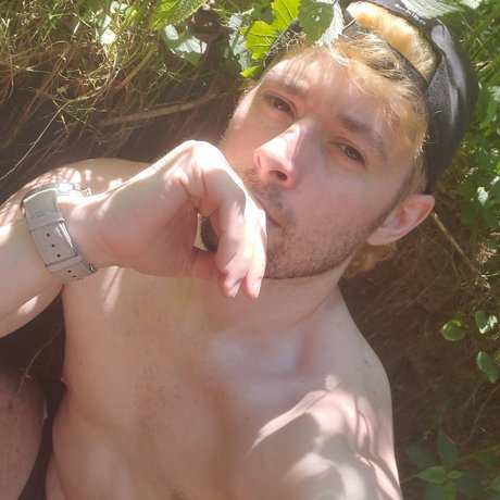 MMAndrew nude leaks onlyfans