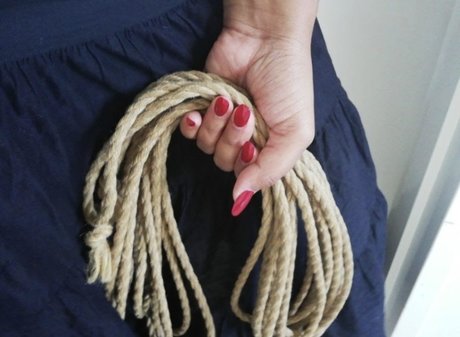 Mistress Mystique sex onlyfans