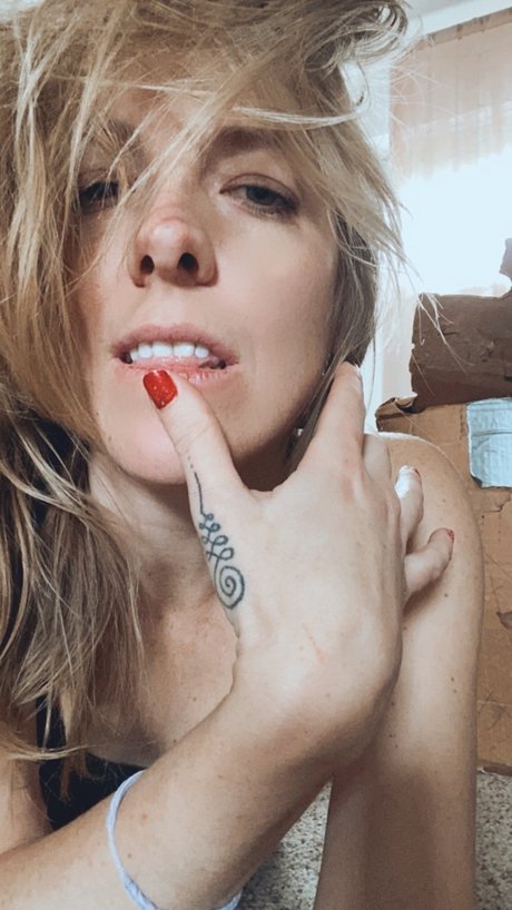 Hunnny onlyfans archives