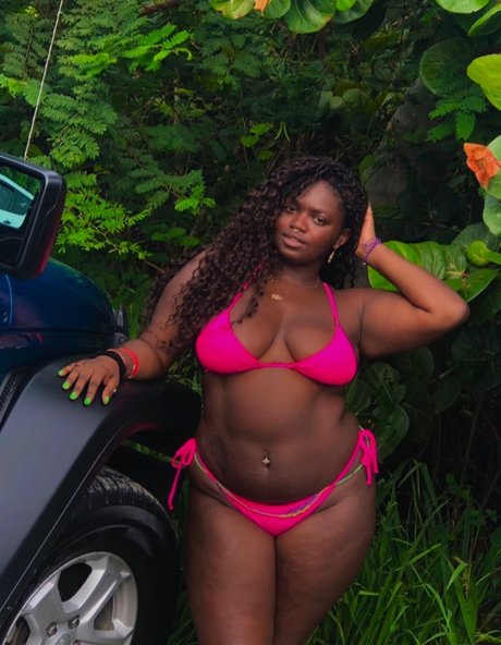 Miss CoCo onlyfans model