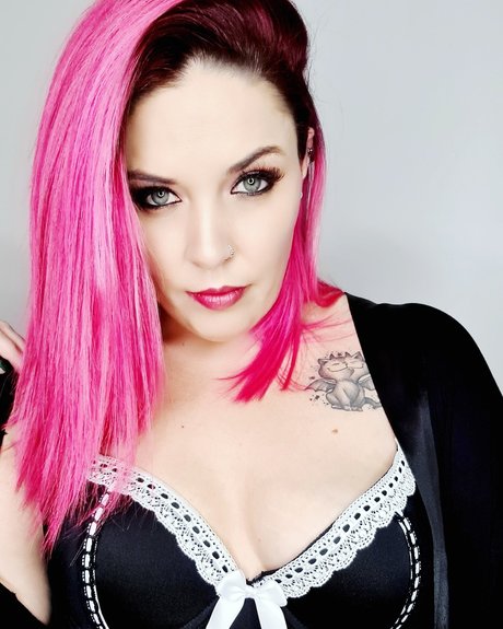 Ivory Quinn onlyfans leaked