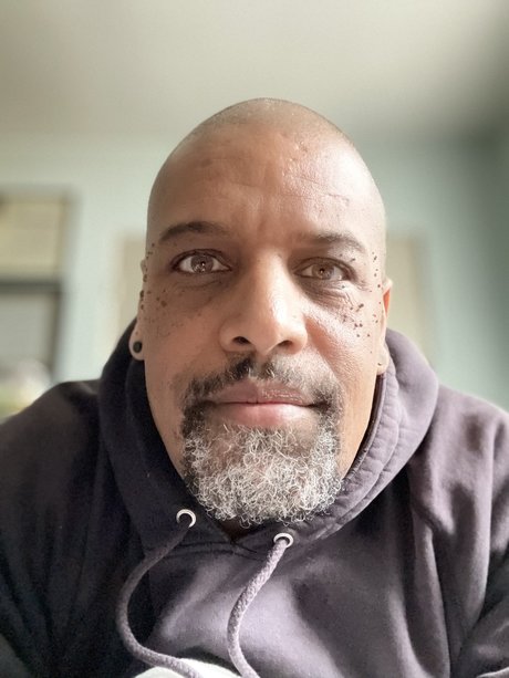 NakEddBater onlyfans nudes