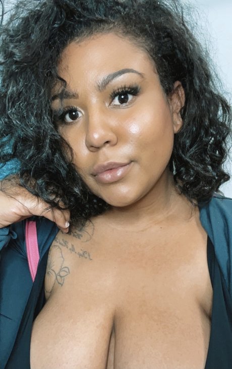 BBW JOI QUEEN_ naked onlyfans pics