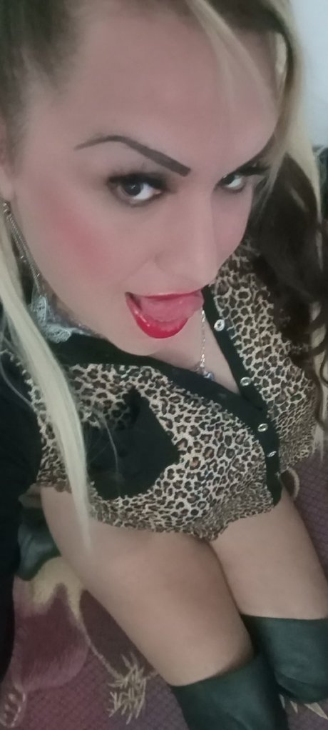 NAHARA PRINCE porn onlyfans