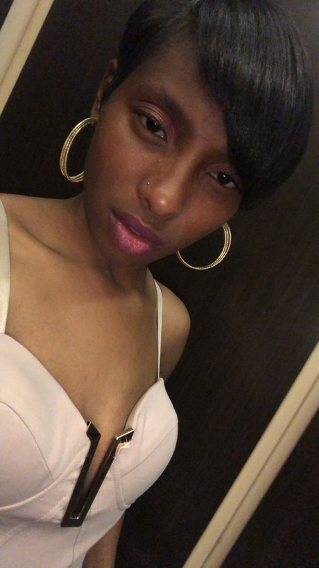 MZ HARMONY onlyfans.