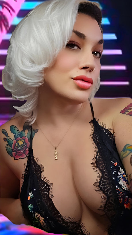 Mz Dela Florez Sensual Sadistic Findom tits onlyfans